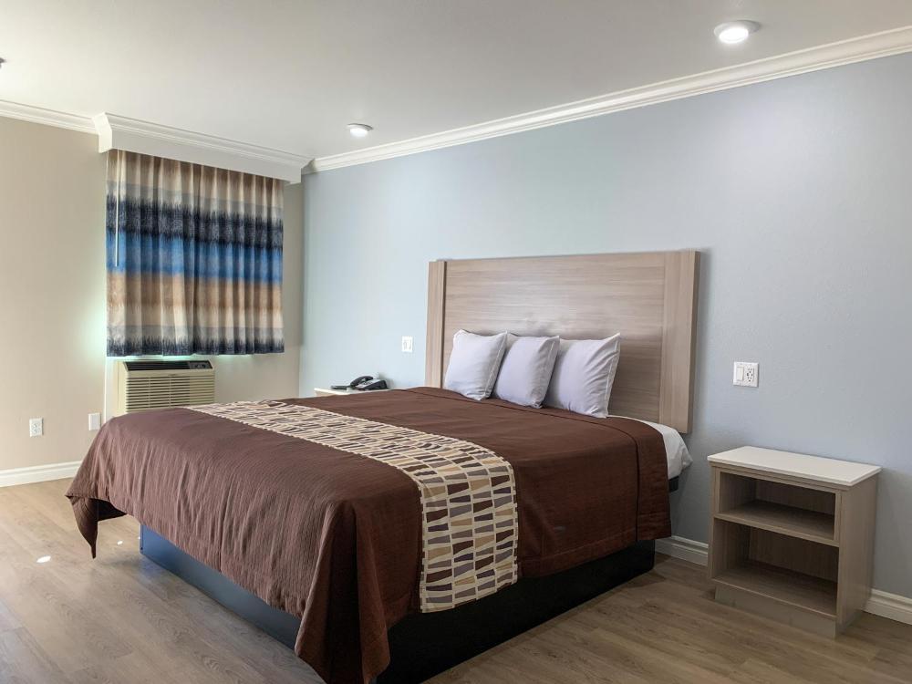 King Room interior